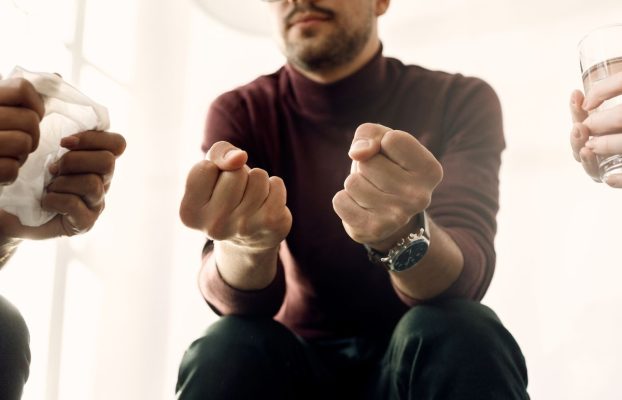 ¿Qué es una adicción y cómo entenderla desde la perspectiva familiar?